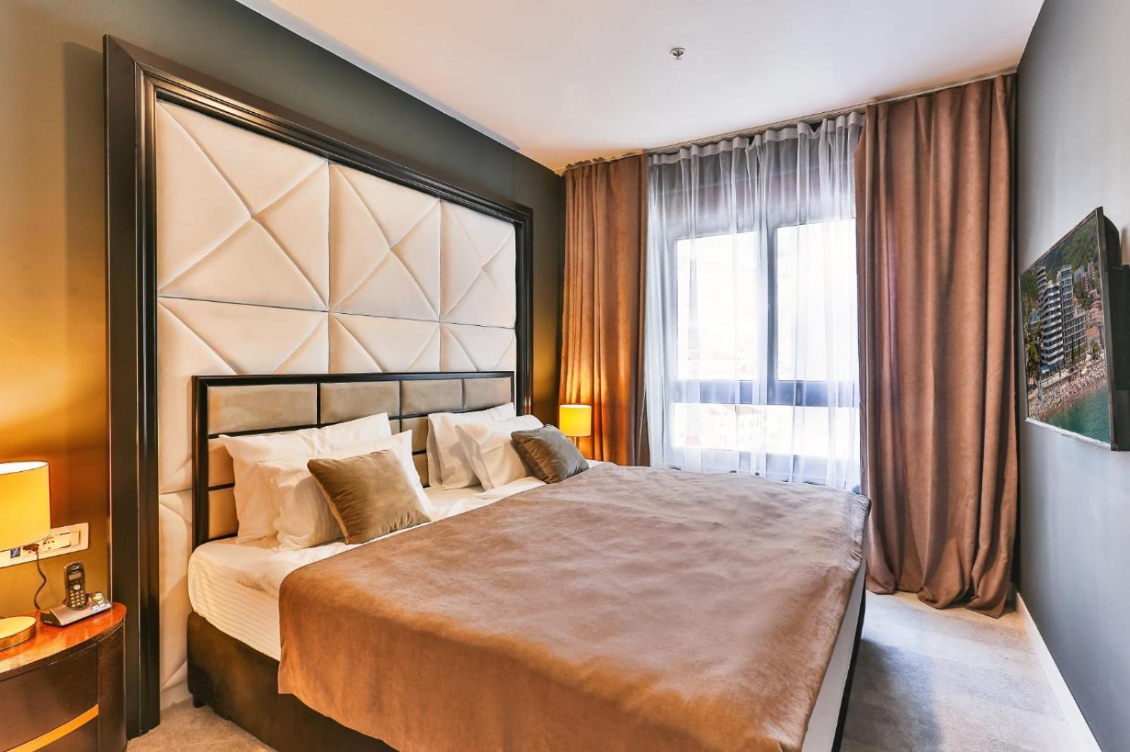 Maresia Boutique Suites Budva Exteriör bild