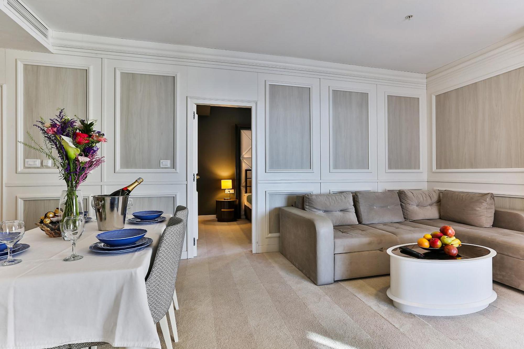 Maresia Boutique Suites Budva Exteriör bild