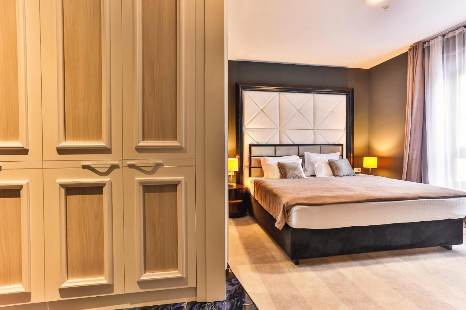 Maresia Boutique Suites Budva Exteriör bild