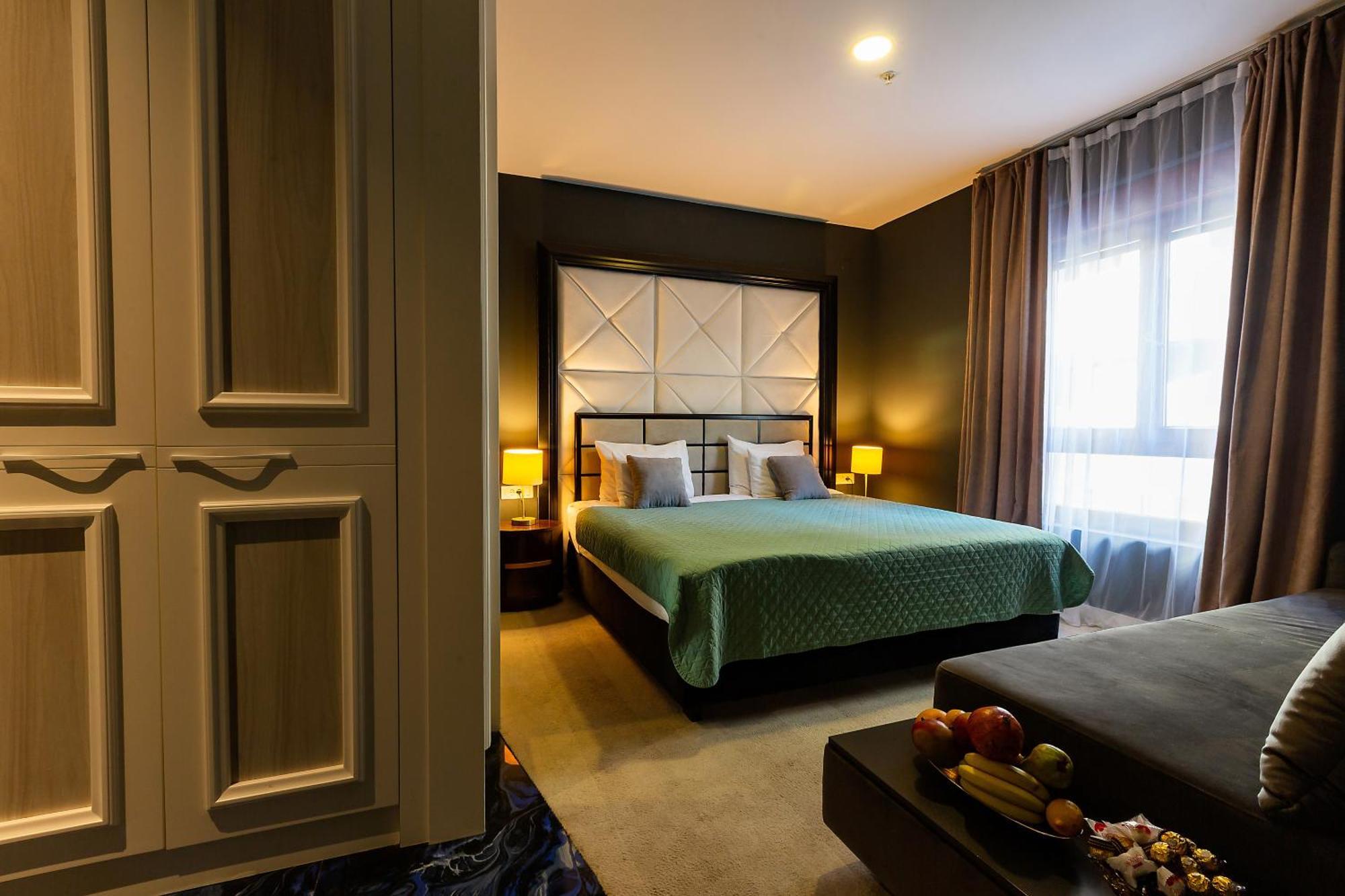 Maresia Boutique Suites Budva Exteriör bild