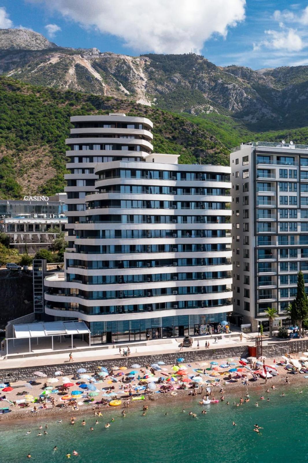 Maresia Boutique Suites Budva Exteriör bild